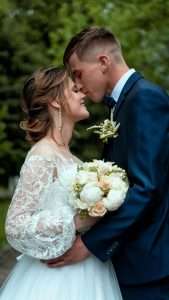 Tips for creating a wedding registry